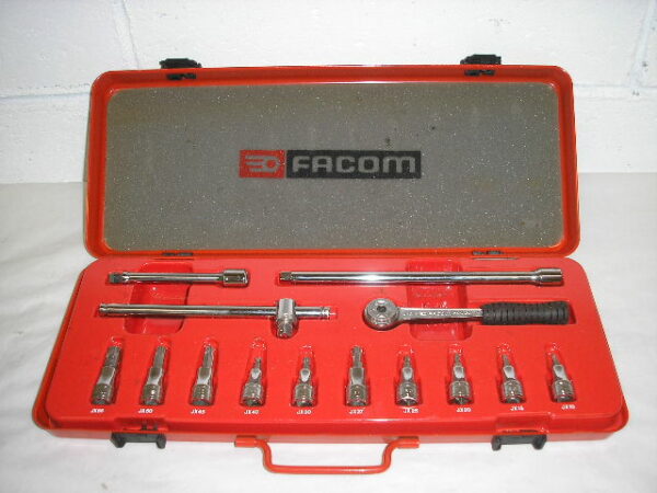 COFFRET DOUILLES MALES A EMBOUT TORX <div hidden>AU_CLES008</div>