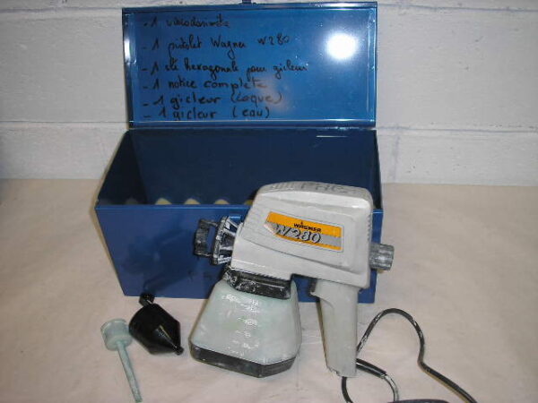 PISTOLET A PEINTURE ELECTRIQUE BASSE PRESSION <div hidden>PE_PIST002</div>